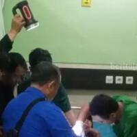 heboh-pria-lansia-di-ngawi-datangi-damkar-dengan-paralon-nyangkut-di-alat-vital