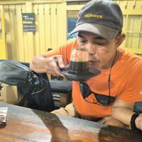 hidup-makin-enak-bila-bisa-ngopi-kebalik