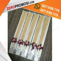 souvenir-simpel-tapi-berkelassumpit-coklat-tua-favorit-perusahaan-besar