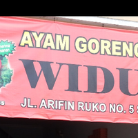 viral-ayam-goreng-widuran-solo-ngaku-non-halal-setelah-52-tahun