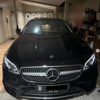 mercedes-benz-e300-coupe-amg-black-on-red-2019