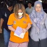 jan-hwa-diana-beberkan-alasan-tahan-ijazah-ratusan-mantan-karyawan