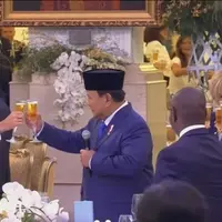 heboh-prabowo-disebut-ngebir-saat-gala-dinner-bareng-macron-istana-itu-sari-apel