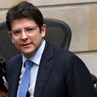 capres-kolombia-miguel-uribe-masih-kritis-usai-penembakan