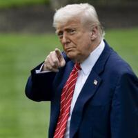 trump-klaim-tahu-keberadaan-ayatollah-khamenei-desak-menyerah-tanpa-syarat