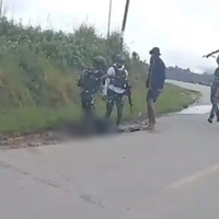 beredar-video-oknum-tni-aniaya-warga-di-deiyai-ini-penjelasan-kodam-cenderawasih