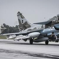 orderan-su-35-tak-kunjung-datang-iran-pertimbangkan-beli-j-10-dari-china