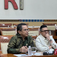 sekjen-dpr-ungkap-alasan-situs-sering-down-dan-sulitkan-akses-dokumen-legislasi