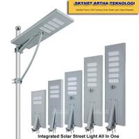 lampu-jalan-tenaga-surya-pjuts-all-in-one-60w-ic---aiom60