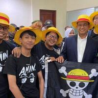 pembeli-bendera-merah-putih-sepi-di-makassar-pedagang-ada-yang-cari-one-piece