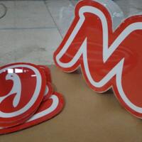 cetak-huruf-timbul-percetakan-kendari-advertising-kendari-paw-cetak-huruf-timbul