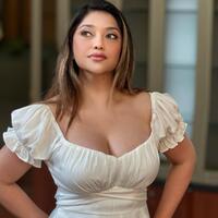 mencengangkan-perempuan-di-mojokerto-yang-sudah-menjanda-ini-dirudapaksa-oleh-wanita