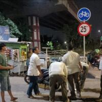 tukang-tambal-ban-yg-sebar-paku-di-jatinegara-kerap-kucing-kucingan-dengan-satpol-pp