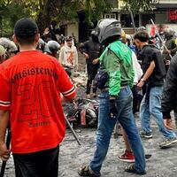 ajakan-ikut-aksi-hingga-disangka-intel-saat-demo-ricuh-di-bandung