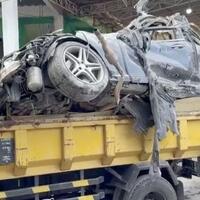 evakuasi-reruntuhan-ponpes-al-khoziny-sidoarjo-mobil-mercy-hancur