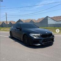 bmw-g30-520i-black-metallic-2019