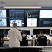 albania-punya-menteri-ai-pertama-di-dunia-namanya-quotdiellaquot