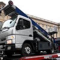 museum-louvre-dibobol-pencuri-gasak-mahkota-dalam-4-menit