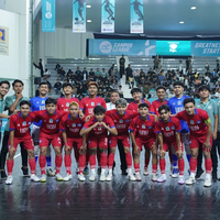 gak-tersentuh-sejak-awal-kompetisi-hingga-final-futsal-putra-uny-raih-gelar-juara