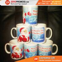 souvenir-natal-murah-tapi-berkesan---mug-custom-logo