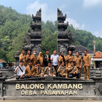 balong-kambang-desa-pasawahan-keindahan-alam-dan-kisah-ikan-dewa-yang-dijaga-warga