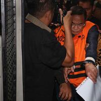 bupati-pati-sudewo-usai-jadi-tersangka-jual-beli-jabatan-saya-dikorbankan