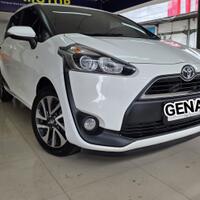toyota-sienta-v-15-matic-2017