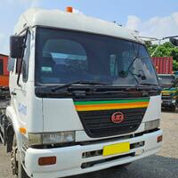 di-jual-nissan-tractor-head-cwa-260-ht