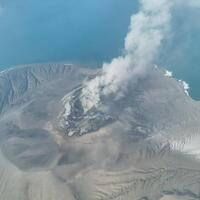 waspada-51-warga-pandeglang-kena-ispa-imbas-abu-vulkanik-gunung-anak-krakatau