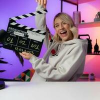 fenomena-banyaknya-youtuber-asing-ke-indonesia