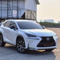 lexus-nx-200-f-sport-2015-white-on-red