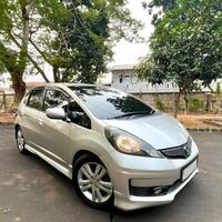 honda-jazz-rs-at-2013-silver-good-condition-tdp-hanya-9jt