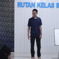 rutan-majene-bekali-warga-binaan-keterampilan-kosa-kata-bahasa-inggris