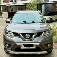 cash-murah-nissan-xtrail-2015-25-at-sangat-terawat
