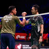 kalahkan-idolanya-alwi-farhan-rebut-tiket-perempat-final-denmark-open-2026