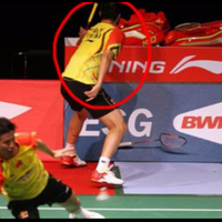 6-moment-unik-saat-laga-bulutangkis-berlangsung