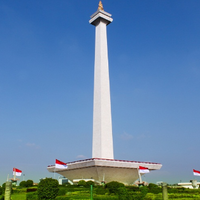 makna-filosofis-arsitektur-gedung-dpr-ri-dan-monas