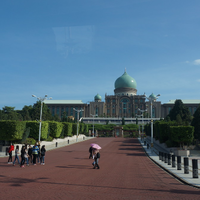mengenal-putrajaya-ibukota-administrasi-malaysia-yang-futuristik