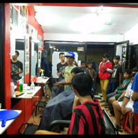 6-kejadian-konyol-dan-lucu-yang-sering-terjadi-di-barber-shop