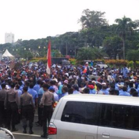 aksi-unjuk-rasa-para-pengemudi-angkutan-umum-di-ibu-kota