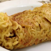 7-cara-makan-mie-paling-ajib