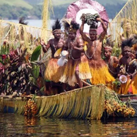 budaya-melanesia-papua-juga-merupakan-kekayaan-bunga-bangsa-kita-indonesia