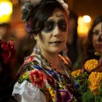 mengenal-el-dia-de-los-muertos-tradisi-halloween-orang-meksiko