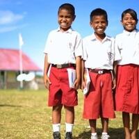 orang-orang-ini-pahlawan-di-dunia-pendidikan-bukan-guru