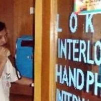 wartel-tamat-pertumbuhan-pelanggan-seluler-turun