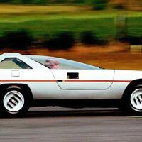 ternyata-desain-konsep-mobil-futuristik-udah-ada-sejak-era-70-80an