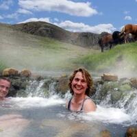 8-kolam-renang-unik-di-dunia-ini-bikin-kamu-ingin-menyelam-lebih-dalam