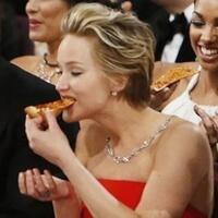 ternyata-celeb-hollywood-doyan-junkfood-gan-yuk-mampir