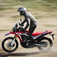 gak-selalu-mendaki-semangat-adventure-juga-bisa-lewat-motor-lho-gan