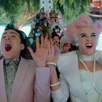 sepatu-rancangan-desainer-indonesia-ini-ada-di-video-musik-katy-perry-gan